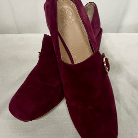 Tory Burch Tess suede block heels in Great Condition - Picture 6 of 11